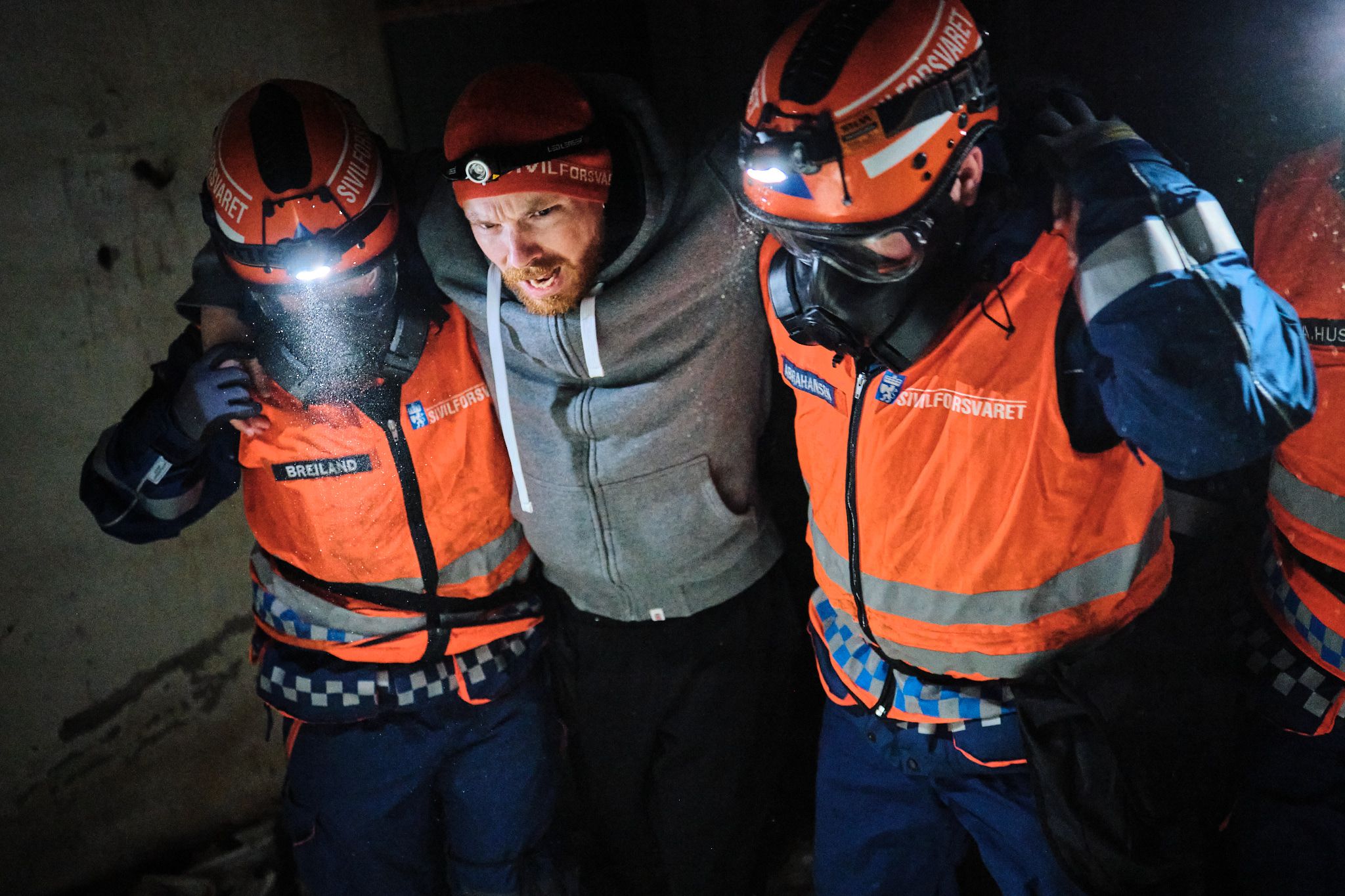 Før handlet øvelsene om brann og leteaksjoner, nå handler de om krig og terror.